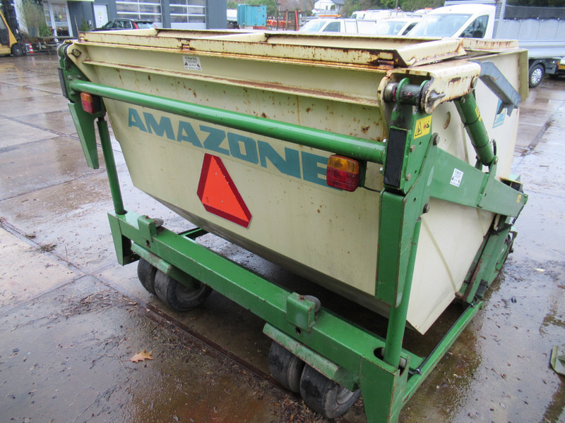 Amazone GHS 180 Verticuteer, Klepel, Zuig opraap combinatie - Tvåhjulstraktor: bild 4 Amazone GHS 180 Verticuteer, Klepel, Zuig opraap combinatie - Tvåhjulstraktor: bild 4