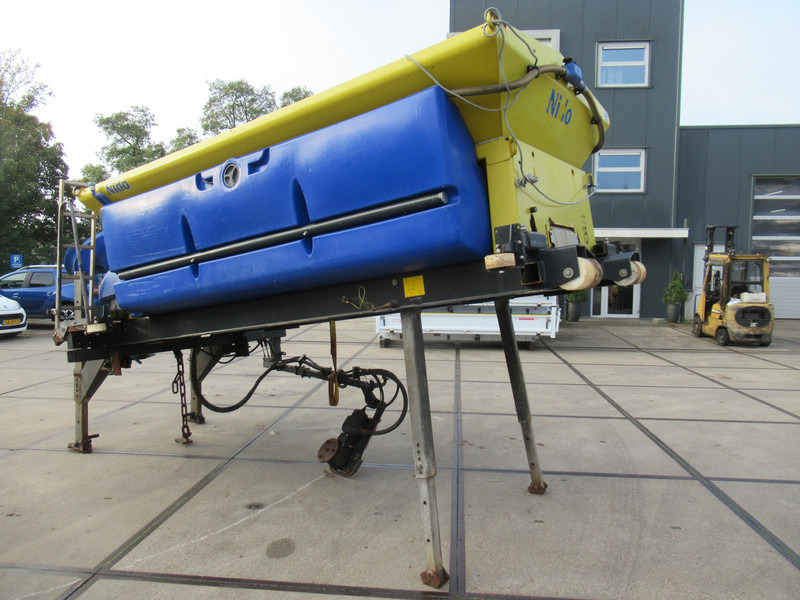 NIDO Schmidt STRATOS B40-36 PCLN-49 Rotopower 4m3+ 2.200L Salzstreuer Saltspreader Zoutstrooier - Sand-/ Saltspridare: bild 3 NIDO Schmidt STRATOS B40-36 PCLN-49 Rotopower 4m3+ 2.200L Salzstreuer Saltspreader Zoutstrooier - Sand-/ Saltspridare: bild 3