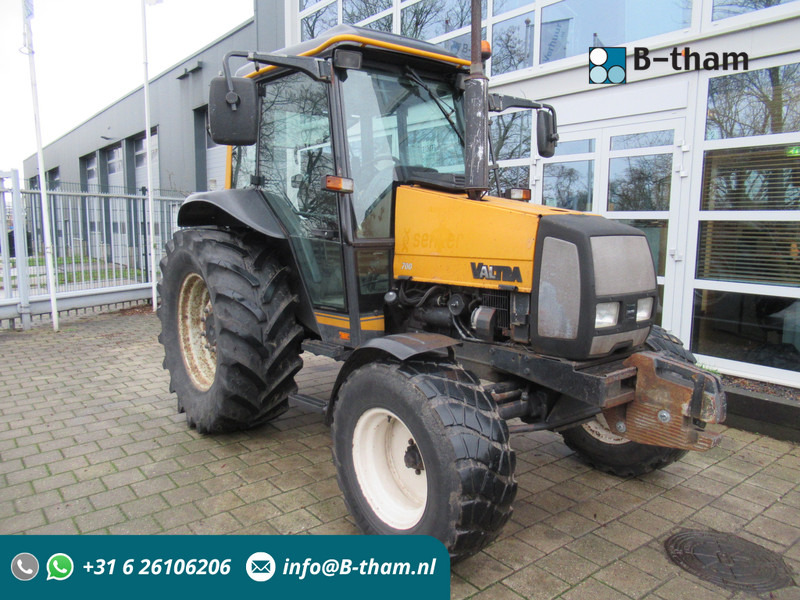 Valtra 700 4x2 VALMET - Traktor: bild 1 Valtra 700 4x2 VALMET - Traktor: bild 1