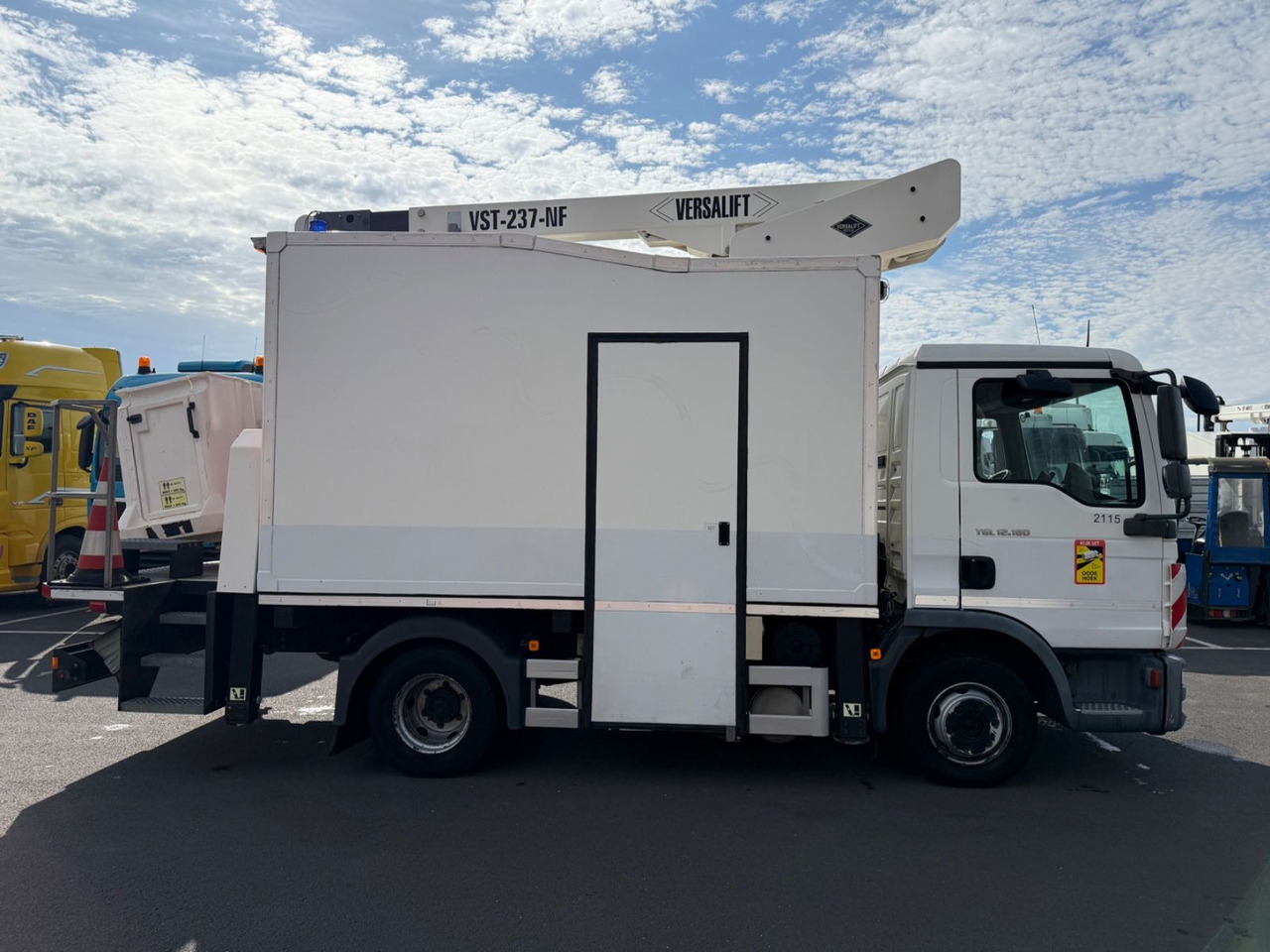MAN TGL 12.180 Versalift/15m/orig.km/Top - Billift: bild 3 MAN TGL 12.180 Versalift/15m/orig.km/Top - Billift: bild 3