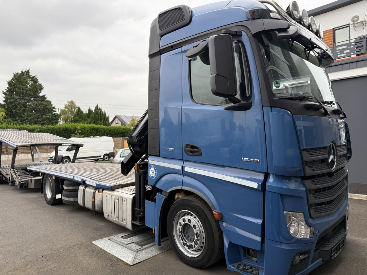 Mercedes-Benz Actros 1843 FVG 5-Zug / VDI 2700 / Kran MKG - Biltransportbil lastbil: bild 3 Mercedes-Benz Actros 1843 FVG 5-Zug / VDI 2700 / Kran MKG - Biltransportbil lastbil: bild 3