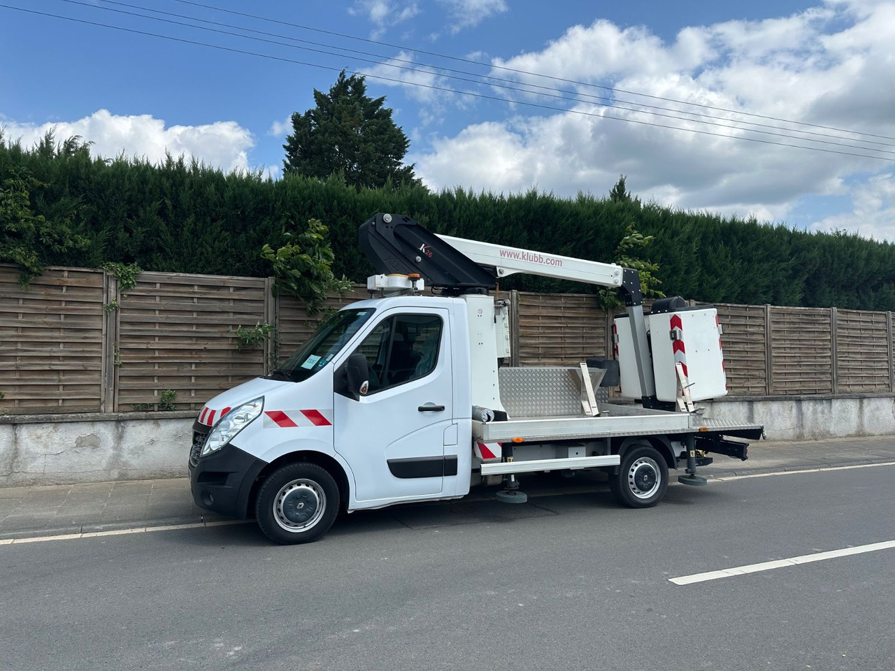 Renault Master III Steiger/11,2m/3,5t/Klubb K26/AHK - Billift: bild 1 Renault Master III Steiger/11,2m/3,5t/Klubb K26/AHK - Billift: bild 1