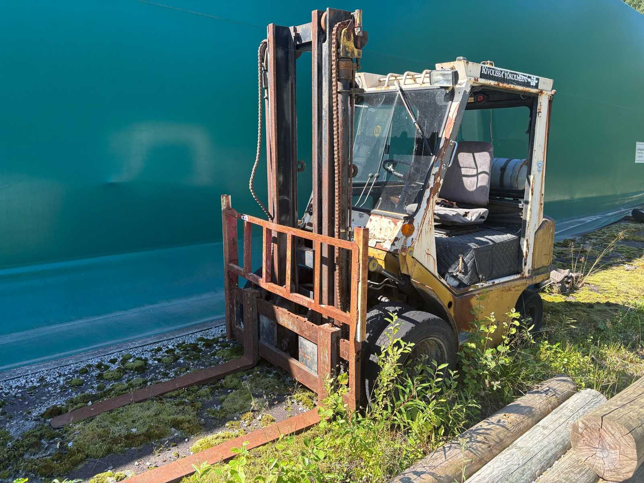 Gas forklift TCM F G25N4 for refurbishment/spare parts - Gasoltruck: bild 1 Gas forklift TCM F G25N4 for refurbishment/spare parts - Gasoltruck: bild 1