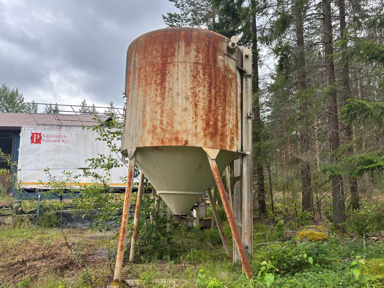 Silo approx. 12m3 - Utrustning för lagring: bild 3 Silo approx. 12m3 - Utrustning för lagring: bild 3