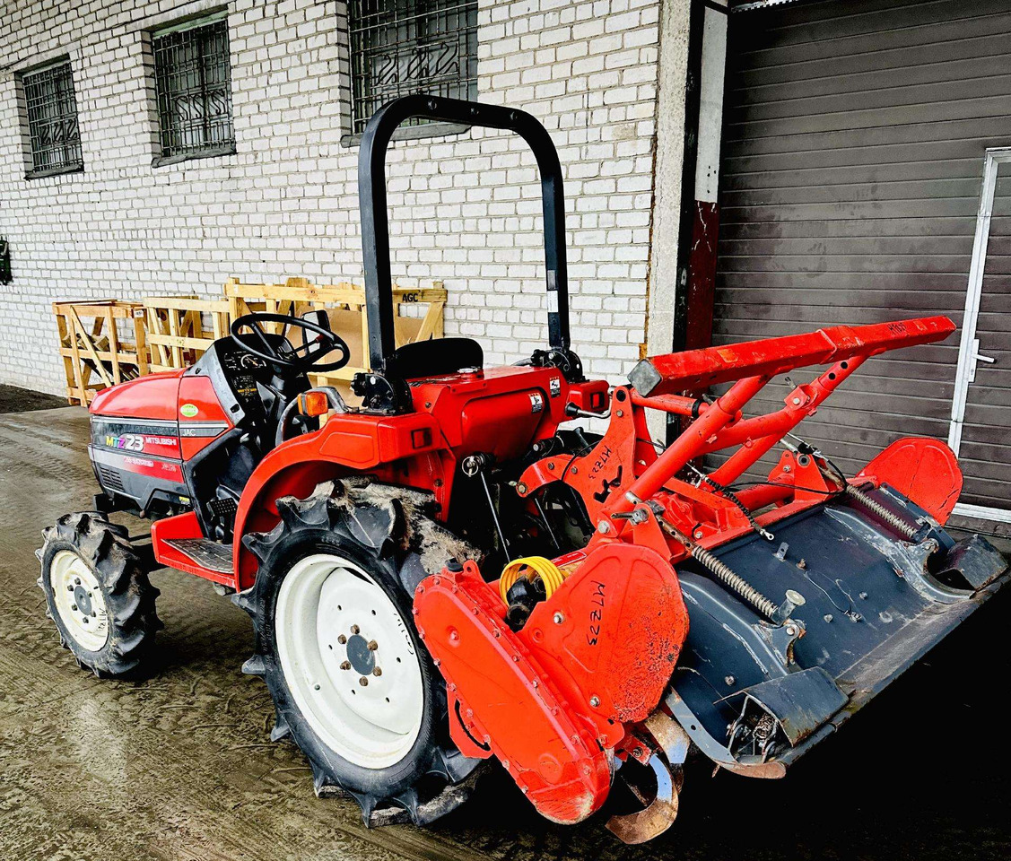 Mitsubishi MTZ23 - Traktor: bild 4 Mitsubishi MTZ23 - Traktor: bild 4