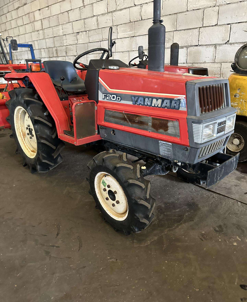 Yanmar F20 - Traktor: bild 3 Yanmar F20 - Traktor: bild 3