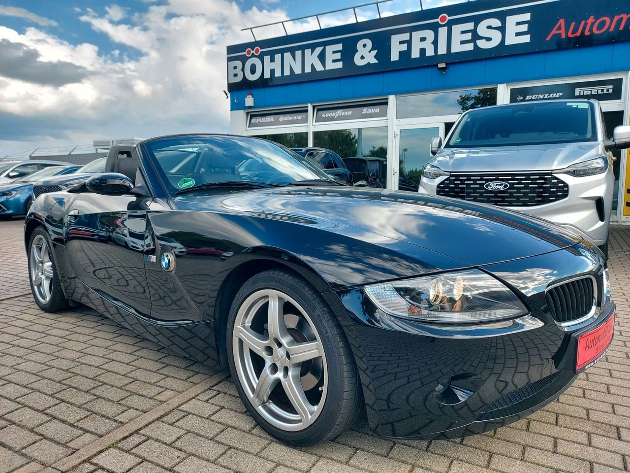 BMW Z4 2.2i Roadster Cabrio M-Sport Klima Sitzheiz - Personbil: bild 1 BMW Z4 2.2i Roadster Cabrio M-Sport Klima Sitzheiz - Personbil: bild 1