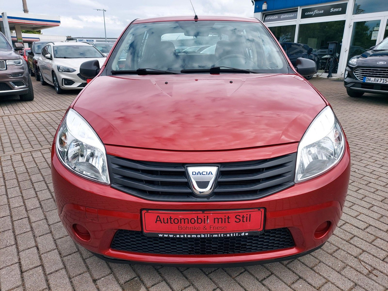 Dacia Sandero 1.4 MPI CD-Radio M+S - Sedan: bild 2 Dacia Sandero 1.4 MPI CD-Radio M+S - Sedan: bild 2