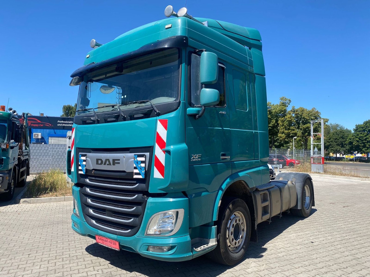 DAF XF 440 EURO 6 KIPPHYDRAULIK ALUFELGEN - Dragbil: bild 1 DAF XF 440 EURO 6 KIPPHYDRAULIK ALUFELGEN - Dragbil: bild 1