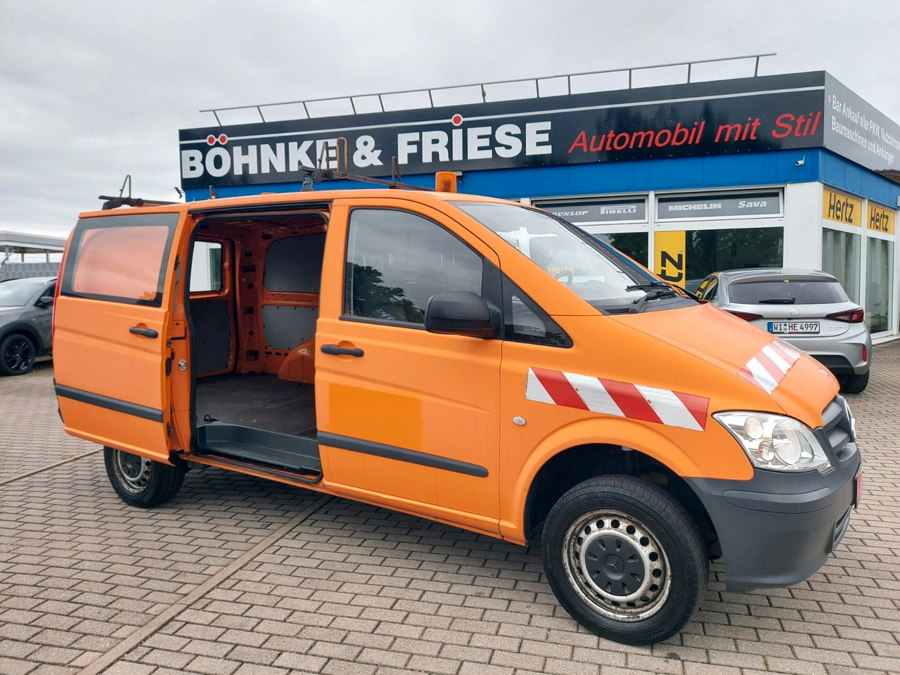 Mercedes-Benz Vito Kasten 4x4 113 CDI lang AUTOMATIK EURO 5 - Persontransport: bild 1 Mercedes-Benz Vito Kasten 4x4 113 CDI lang AUTOMATIK EURO 5 - Persontransport: bild 1