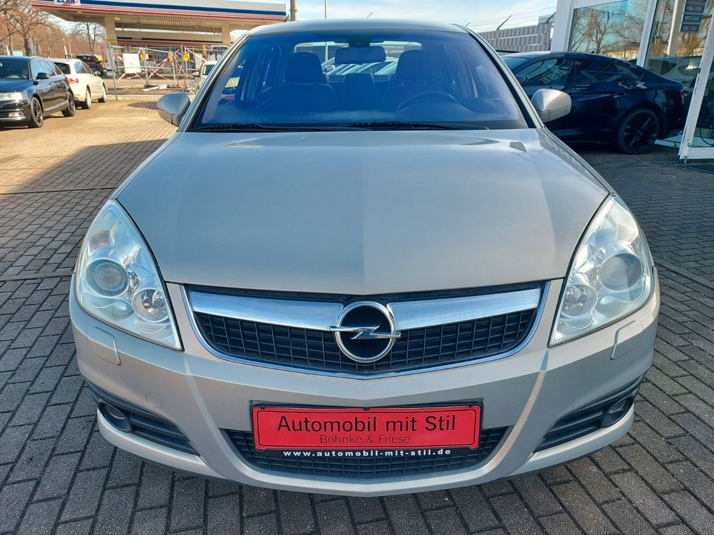 Opel Vectra 1.8 Limousine Xenon Leder Klima Sitzhei. - Personbil: bild 4 Opel Vectra 1.8 Limousine Xenon Leder Klima Sitzhei. - Personbil: bild 4