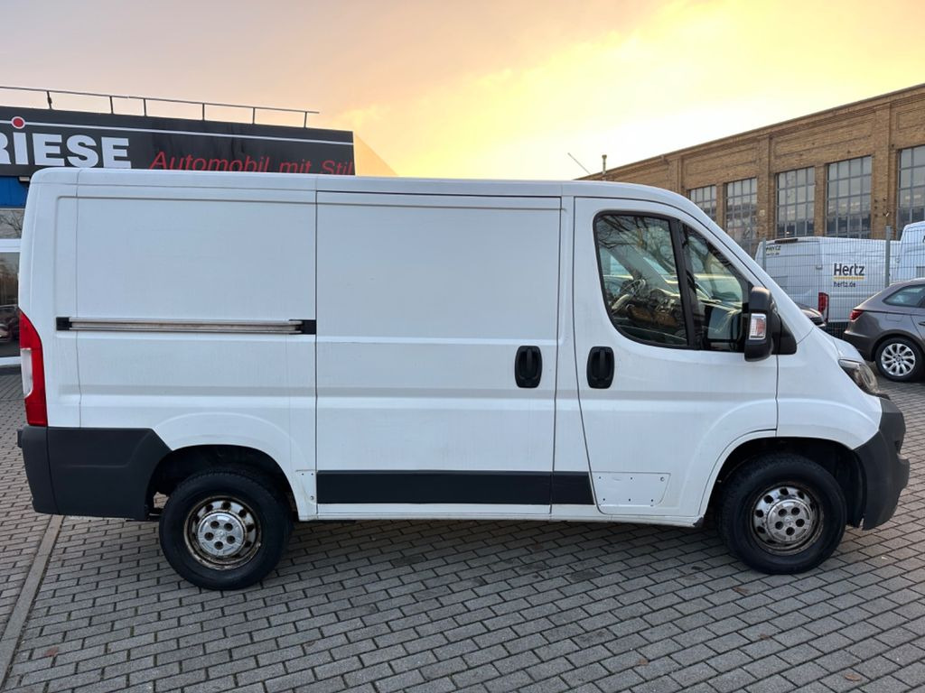 Peugeot Boxer Kasten L1H1 Komfort HDi 150 TÜV NEU KLIMA - Minibuss, Persontransport: bild 4 Peugeot Boxer Kasten L1H1 Komfort HDi 150 TÜV NEU KLIMA - Minibuss, Persontransport: bild 4