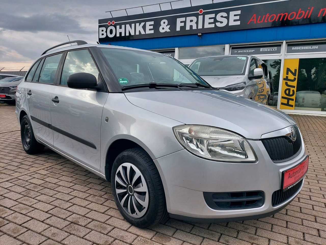 Skoda Fabia Combi Cool Edition Klima AHK - Kombi: bild 1 Skoda Fabia Combi Cool Edition Klima AHK - Kombi: bild 1