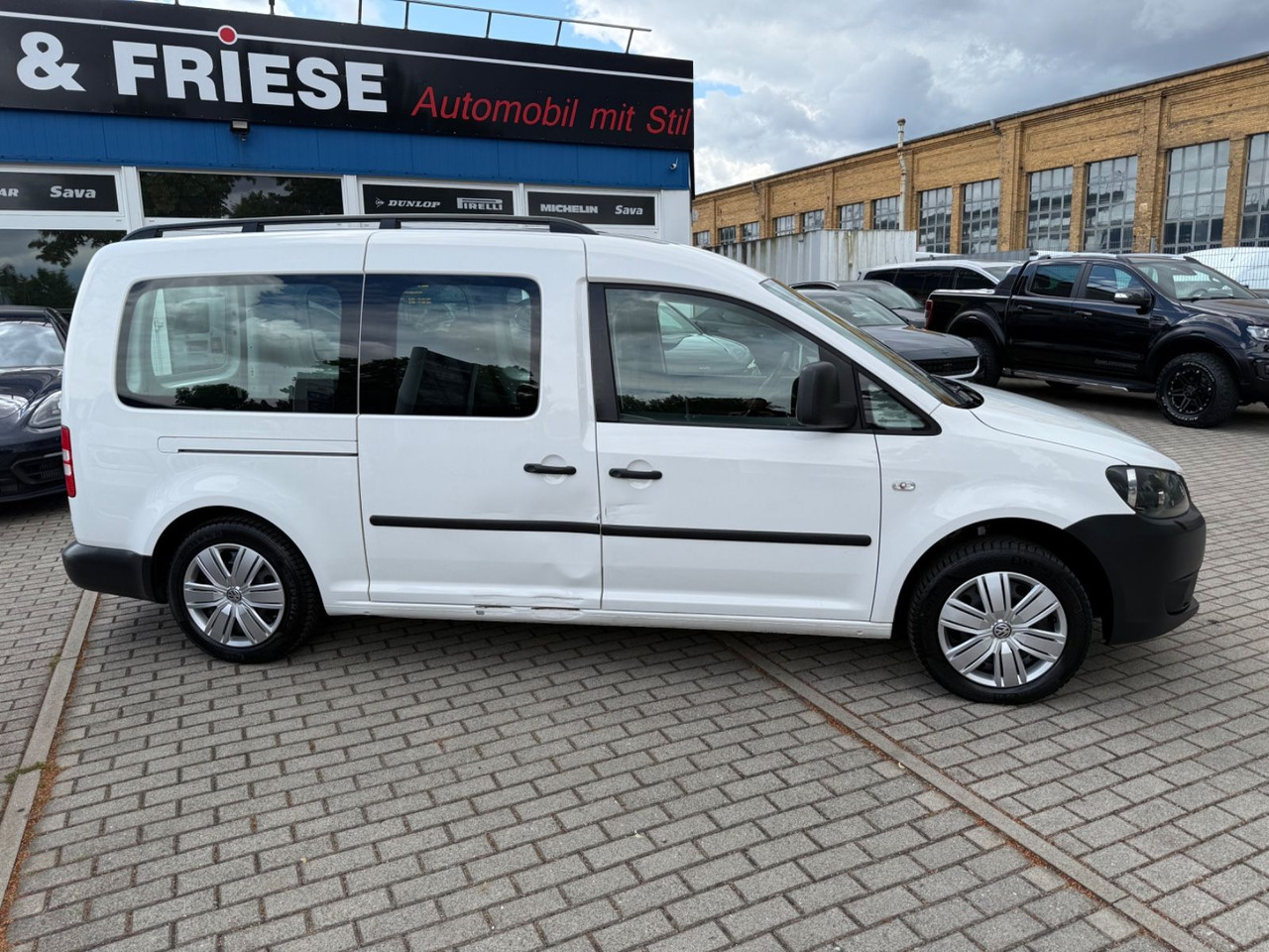 Volkswagen Caddy Maxi KastenKombi 5 SITZER KLIMAA SHZ AHK - Persontransport: bild 3 Volkswagen Caddy Maxi KastenKombi 5 SITZER KLIMAA SHZ AHK - Persontransport: bild 3