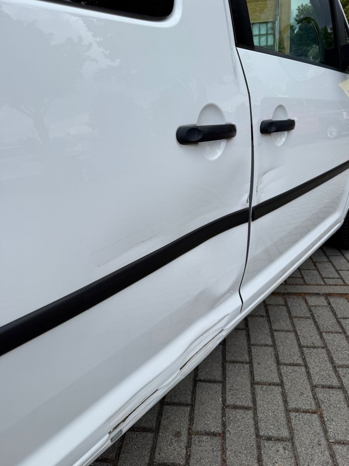 Volkswagen Caddy Maxi KastenKombi 5 SITZER KLIMAA SHZ AHK - Persontransport: bild 5 Volkswagen Caddy Maxi KastenKombi 5 SITZER KLIMAA SHZ AHK - Persontransport: bild 5