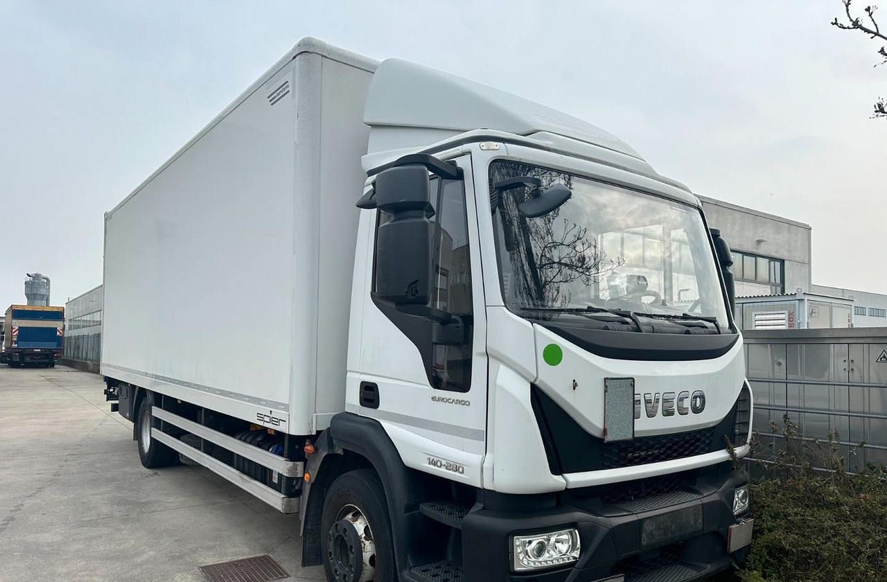 Iveco 140e28 furgone sponda euro 6 - Lastbil med skåp: bild 1 Iveco 140e28 furgone sponda euro 6 - Lastbil med skåp: bild 1