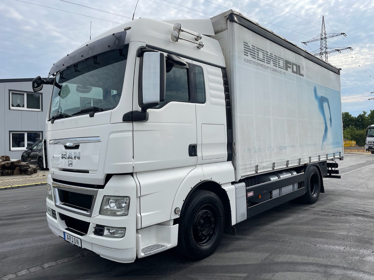 MAN TGX 18.440 4x2 BL Pritsche+Plane/AC/2xBett/EU5 - Kapellbil: bild 3 MAN TGX 18.440 4x2 BL Pritsche+Plane/AC/2xBett/EU5 - Kapellbil: bild 3