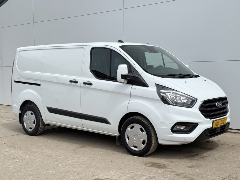 Ford Transit Custom 2.0 TDCI 130PK Automaat L1H1 Scherm Cruise Control Camera Airco LED Parkeersensoren voor achter - Små skåpbil: bild 4 Ford Transit Custom 2.0 TDCI 130PK Automaat L1H1 Scherm Cruise Control Camera Airco LED Parkeersensoren voor achter - Små skåpbil: bild 4