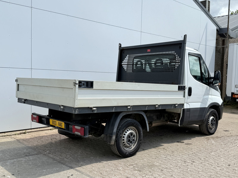 Iveco Daily 35S14 2.3 Open Laadbak Pritische Airco Cruise Control Lucht Geveerde Stoel - Transportbil med flak: bild 3 Iveco Daily 35S14 2.3 Open Laadbak Pritische Airco Cruise Control Lucht Geveerde Stoel - Transportbil med flak: bild 3
