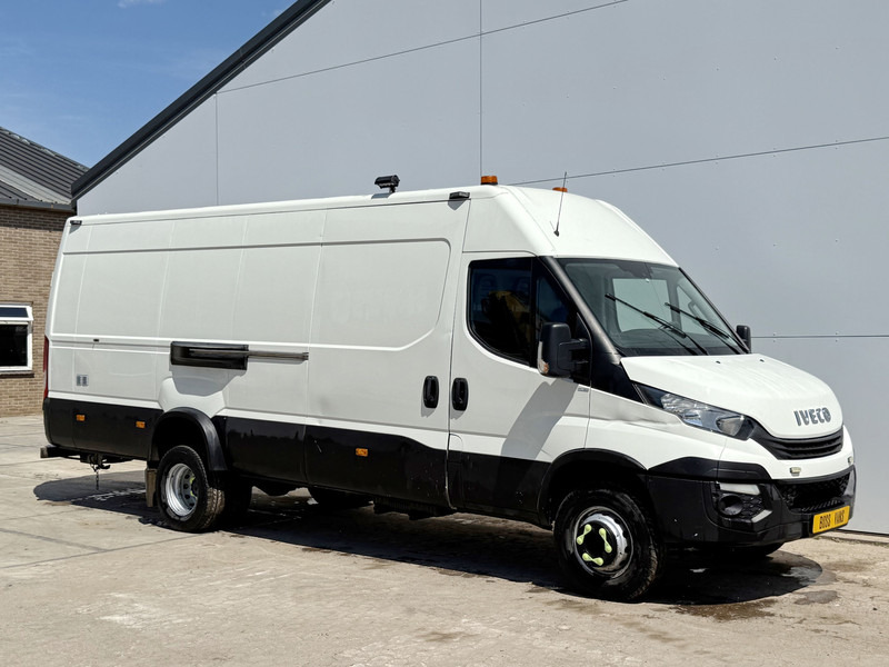 Iveco Daily 70C18 3.0L L4H2 Dubbellucht Airco Cruise Control Dubbele Schuif Oprijplaat Trekhaak Camera Tachograaf - Skåpbil: bild 5 Iveco Daily 70C18 3.0L L4H2 Dubbellucht Airco Cruise Control Dubbele Schuif Oprijplaat Trekhaak Camera Tachograaf - Skåpbil: bild 5