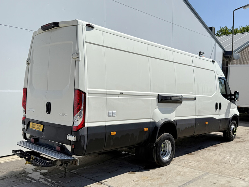 Iveco Daily 70C18 3.0L L4H2 Dubbellucht Airco Cruise Control Dubbele Schuif Oprijplaat Trekhaak Camera Tachograaf - Skåpbil: bild 4 Iveco Daily 70C18 3.0L L4H2 Dubbellucht Airco Cruise Control Dubbele Schuif Oprijplaat Trekhaak Camera Tachograaf - Skåpbil: bild 4