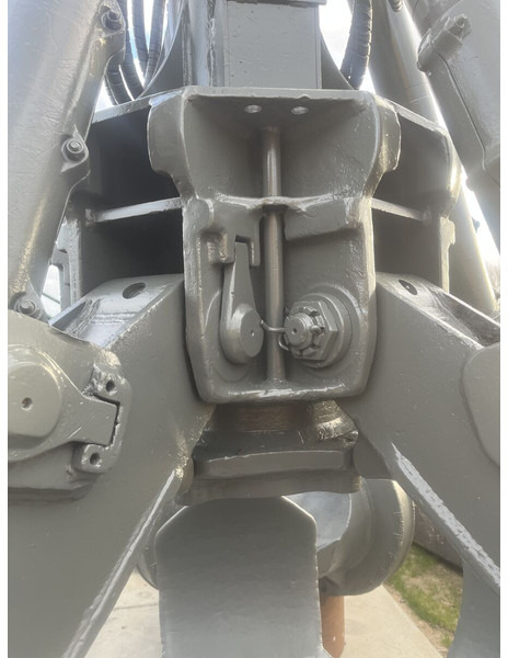 Liebherr Liebherr Poliep Grijper polyp grapple - Gripklo för Byggmaskiner: bild 3 Liebherr Liebherr Poliep Grijper polyp grapple - Gripklo för Byggmaskiner: bild 3