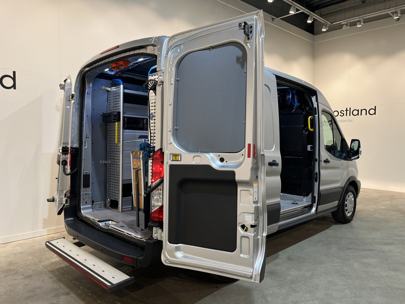 Ford Transit 350 2.0 TDCI L2H2 Trend 130 PK Automaat Servicebus / Sortimo Inrichting / Euro 6 / Airco / Cruise Control / Camera / 3-Zits / 83.500 KM !! - Skåpbil: bild 2 Ford Transit 350 2.0 TDCI L2H2 Trend 130 PK Automaat Servicebus / Sortimo Inrichting / Euro 6 / Airco / Cruise Control / Camera / 3-Zits / 83.500 KM !! - Skåpbil: bild 2