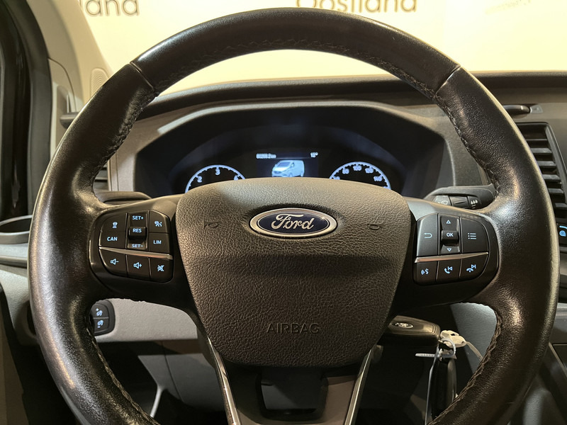 Leasa Ford Transit Custom 2.0 TDCI L1H1 Trend 130 PK Automaat / CarPlay / Camera / Airco / Cruise Control / Trekhaak / LMV / Navigatie / Klep / 3-Zits / 80.350 KM !! / BPM VRIJ !! Ford Transit Custom 2.0 TDCI L1H1 Trend 130 PK Automaat / CarPlay / Camera / Airco / Cruise Control / Trekhaak / LMV / Navigatie / Klep / 3-Zits / 80.350 KM !! / BPM VRIJ !!: bild 11