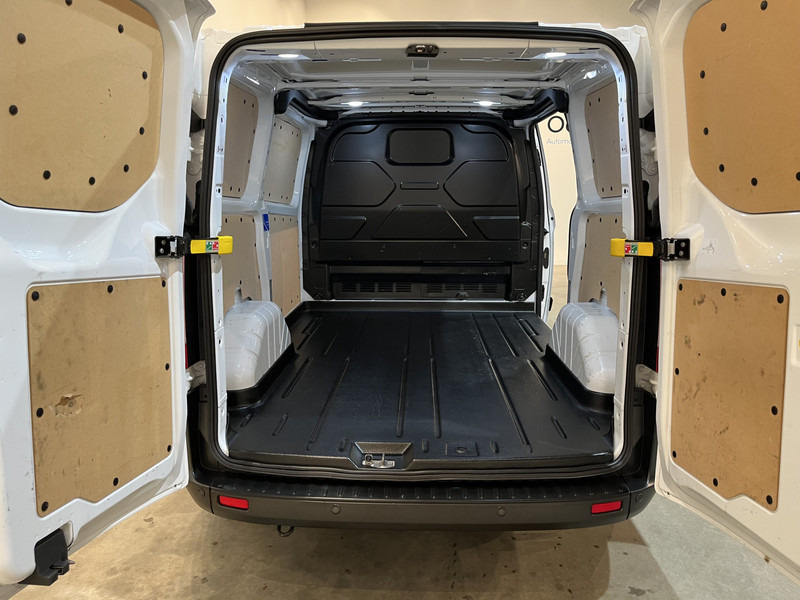 Ford Transit Custom 300 2.0 TDCI 130 PK L1H1 Trail / Euro6 / Airco / Cruise / Leer / PDC / 3-zits / 35.000 KM !! / BPM VRIJ !! - Små skåpbil: bild 5 Ford Transit Custom 300 2.0 TDCI 130 PK L1H1 Trail / Euro6 / Airco / Cruise / Leer / PDC / 3-zits / 35.000 KM !! / BPM VRIJ !! - Små skåpbil: bild 5