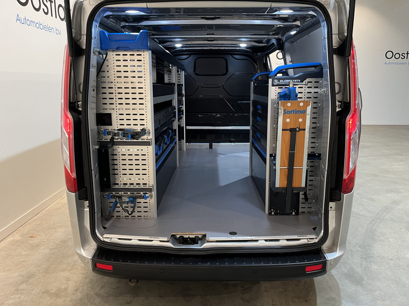Ford Transit Custom 300 2.0 TDCI L2H1 Trend 130 PK Servicebus / Sortimo Inrichting / Euro 6 / Airco / Cruise Control / Klep / PDC / 3-Zits - Små skåpbil: bild 4 Ford Transit Custom 300 2.0 TDCI L2H1 Trend 130 PK Servicebus / Sortimo Inrichting / Euro 6 / Airco / Cruise Control / Klep / PDC / 3-Zits - Små skåpbil: bild 4