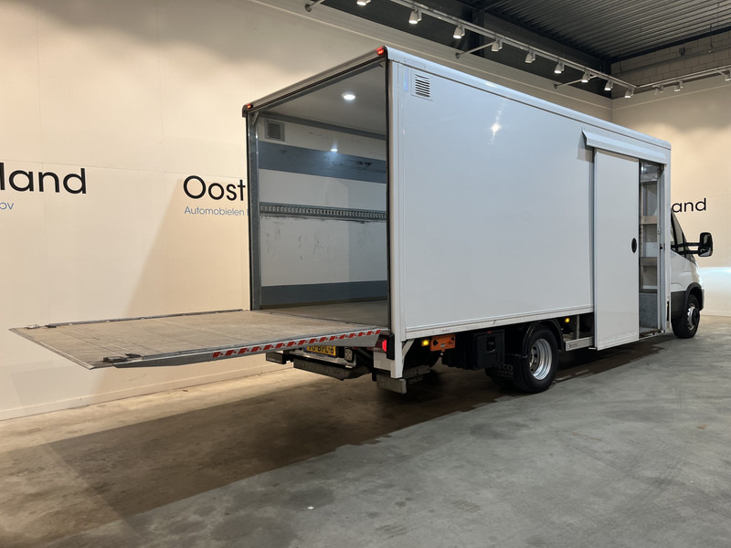 Iveco 70C18 3.0 Automaat Bakwagen / Dhollandia Laadklep / Euro 6 / Luchtvering / Airco / Camera / Cruise Control / Zijdeur - Lastbil med skåp: bild 2 Iveco 70C18 3.0 Automaat Bakwagen / Dhollandia Laadklep / Euro 6 / Luchtvering / Airco / Camera / Cruise Control / Zijdeur - Lastbil med skåp: bild 2