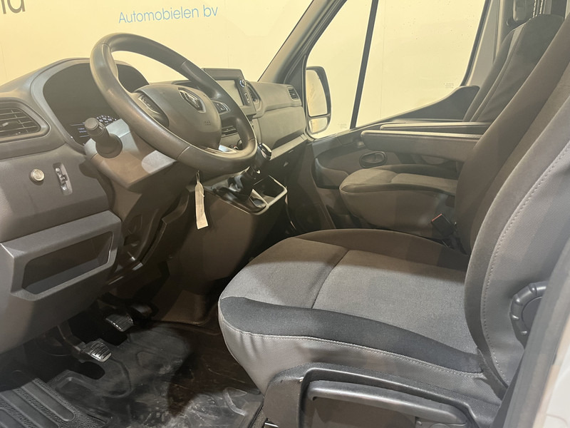 Renault Master T35 2.3 dCi 135 PK L2 Open Laadbak / Euro 6 / Airco / CarPlay / Imperiaal / Cruise Control / 11.200 KM !! - Transportbil med flak: bild 5 Renault Master T35 2.3 dCi 135 PK L2 Open Laadbak / Euro 6 / Airco / CarPlay / Imperiaal / Cruise Control / 11.200 KM !! - Transportbil med flak: bild 5