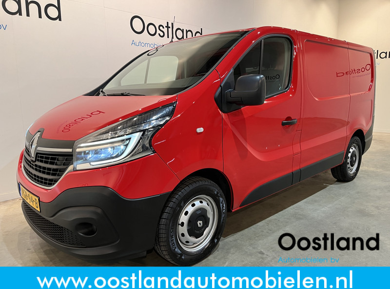 Renault Trafic 2.0 dCi 170 PK L1H1 / Euro 6 / Airco / Cruise Control / PDC / CarPlay / Navigatie / Trekhaak / LED / 3-Zits - Små skåpbil: bild 1 Renault Trafic 2.0 dCi 170 PK L1H1 / Euro 6 / Airco / Cruise Control / PDC / CarPlay / Navigatie / Trekhaak / LED / 3-Zits - Små skåpbil: bild 1