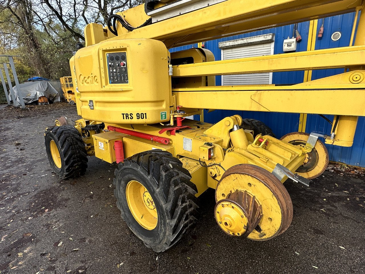 GENIE REXQUOTE Accessrailer Z60/34 railroad boom lift cherry picker mewp - Bomlift: bild 4 GENIE REXQUOTE Accessrailer Z60/34 railroad boom lift cherry picker mewp - Bomlift: bild 4