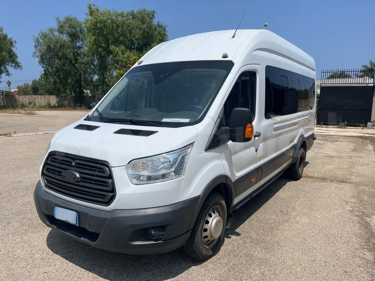 Ford Transit - Minibuss, Persontransport: bild 4 Ford Transit - Minibuss, Persontransport: bild 4