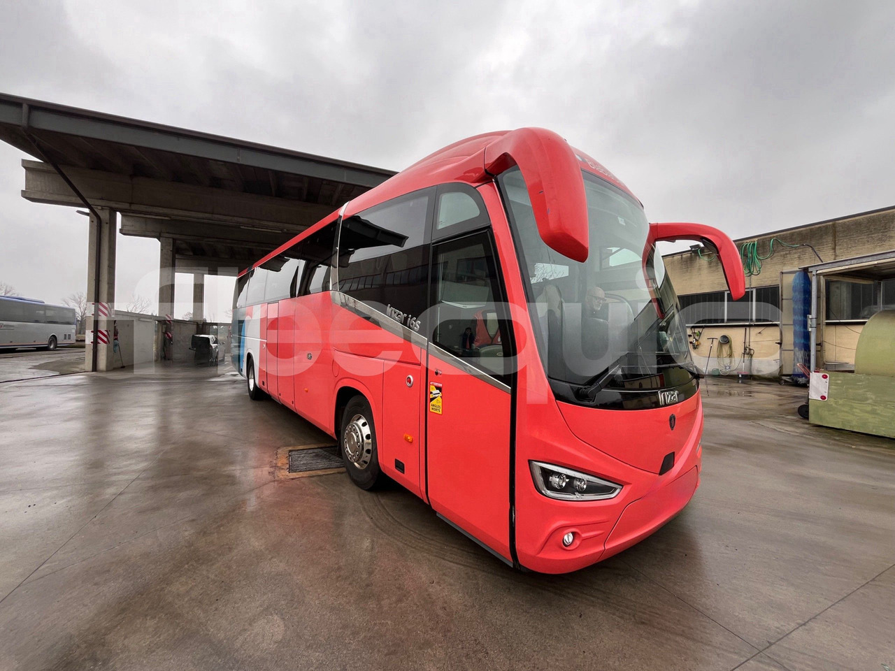Irizar i6 - Turistbuss: bild 1 Irizar i6 - Turistbuss: bild 1