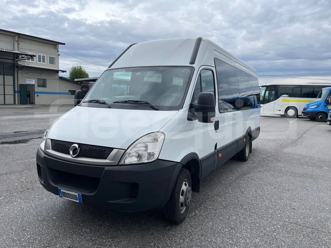 Iveco Daily - Minibuss, Persontransport: bild 4 Iveco Daily - Minibuss, Persontransport: bild 4