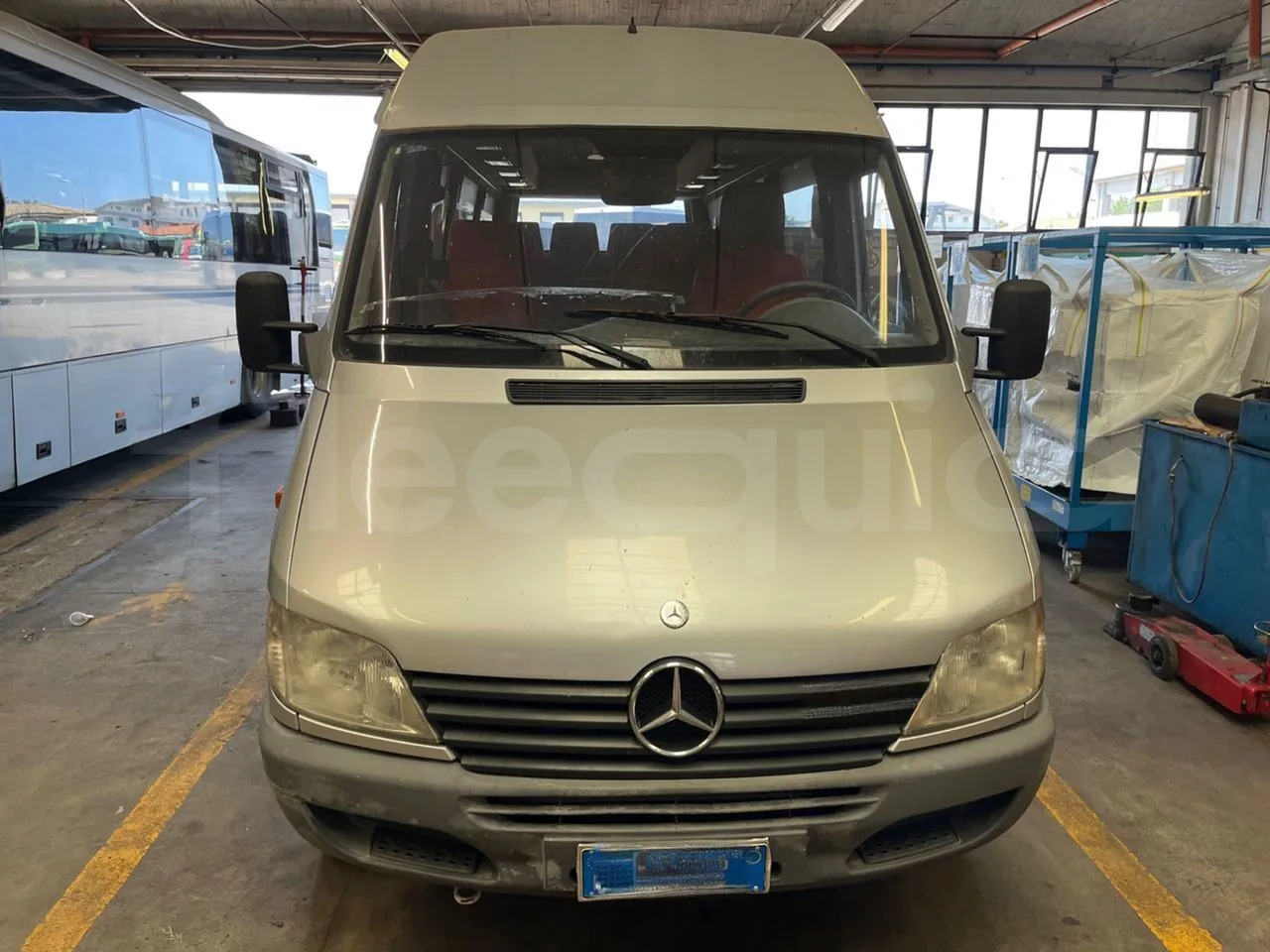 Mercedes-Benz Sprinter - Minibuss, Persontransport: bild 2 Mercedes-Benz Sprinter - Minibuss, Persontransport: bild 2