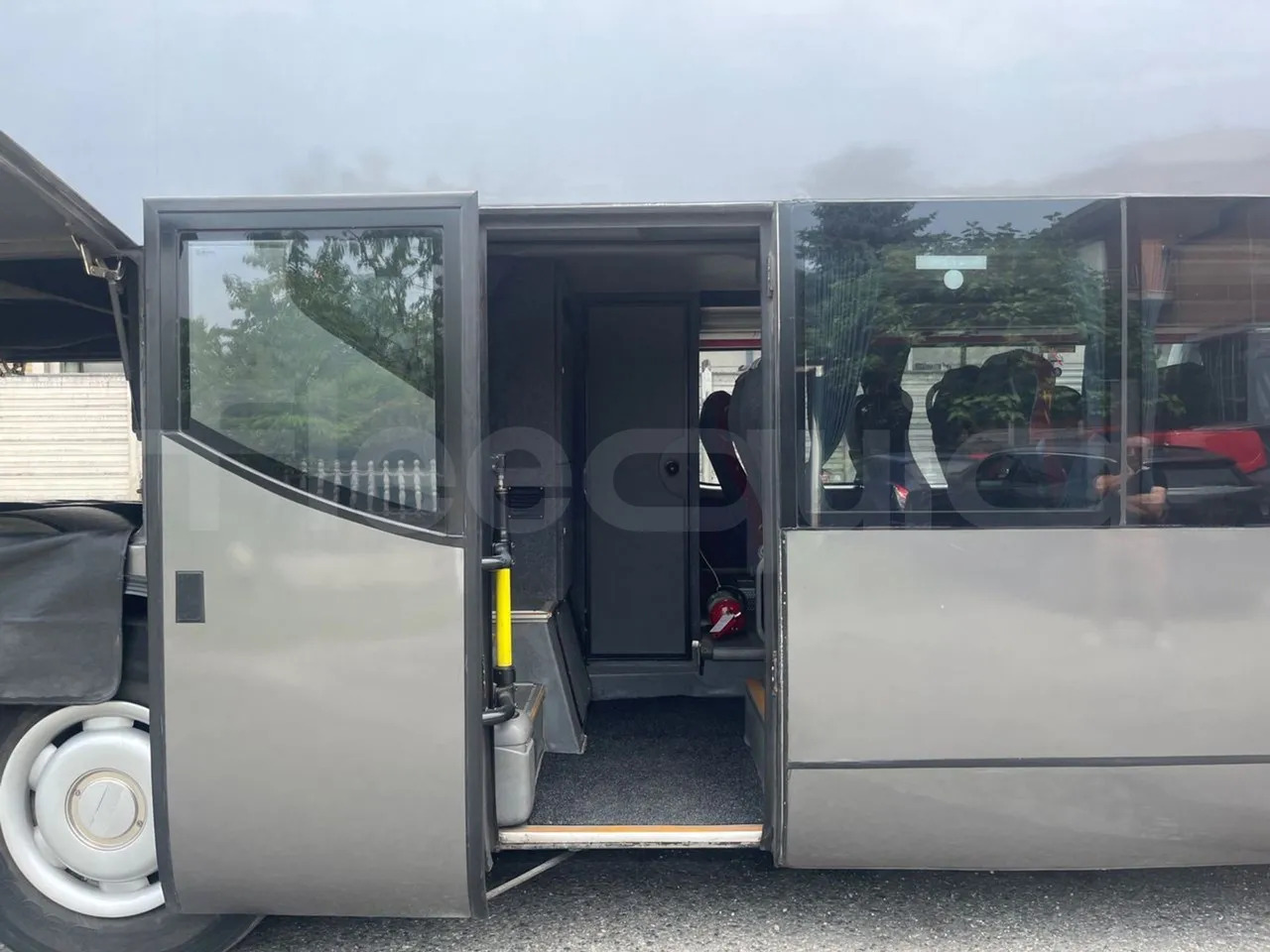 Scania Ayats Bravo 1 - Turistbuss: bild 1 Scania Ayats Bravo 1 - Turistbuss: bild 1