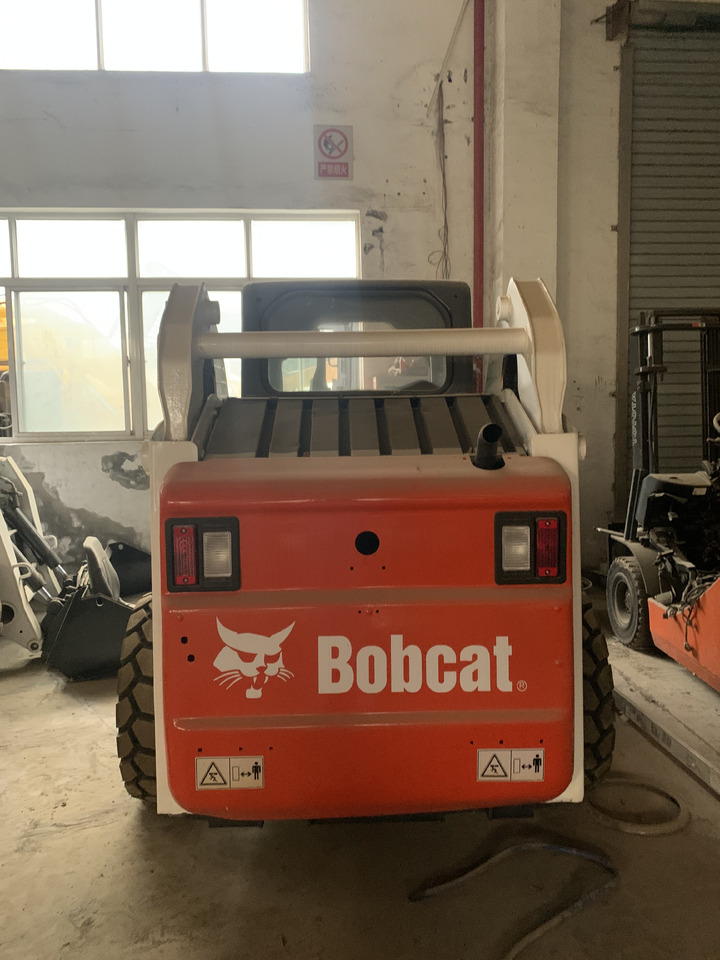BOBCAT S185 - Kompaktlastare/ Slirstyrda lastare: bild 4 BOBCAT S185 - Kompaktlastare/ Slirstyrda lastare: bild 4