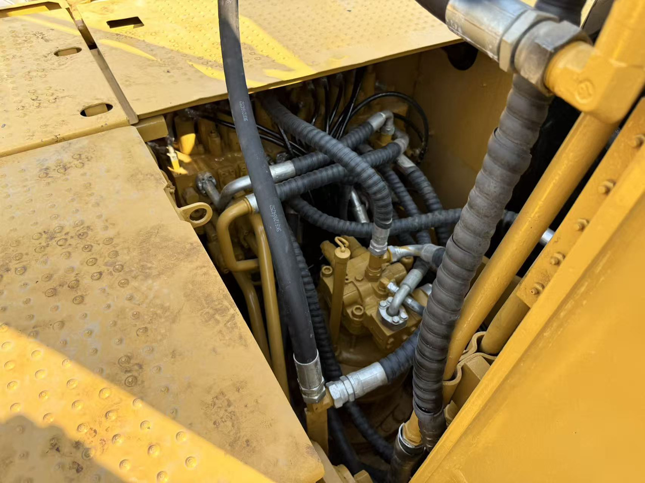 Caterpillar 323 - Grävmaskin: bild 4 Caterpillar 323 - Grävmaskin: bild 4