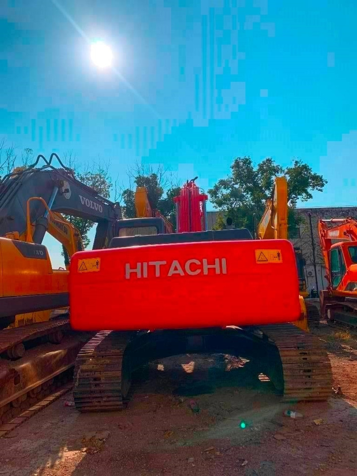 Hitachi Zaxis 240 - Bandgrävare: bild 3 Hitachi Zaxis 240 - Bandgrävare: bild 3