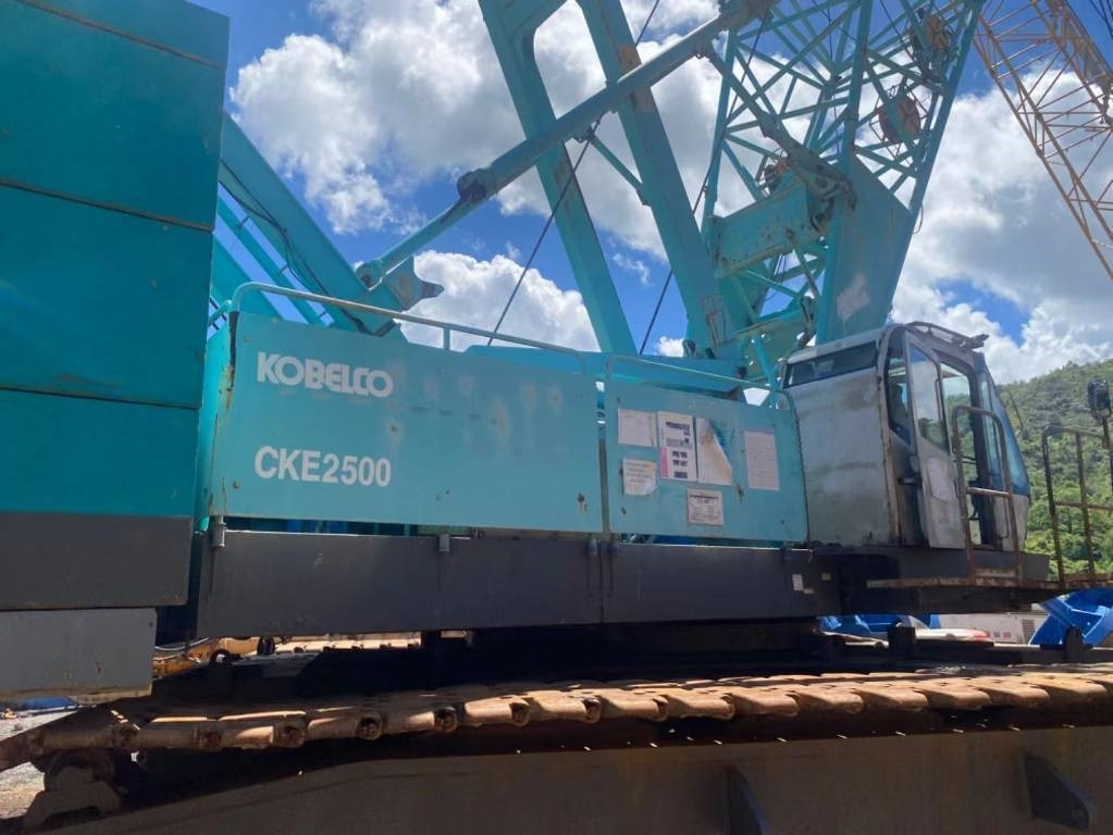 Kobelco CKE 2500 - Bandgående kran: bild 2 Kobelco CKE 2500 - Bandgående kran: bild 2