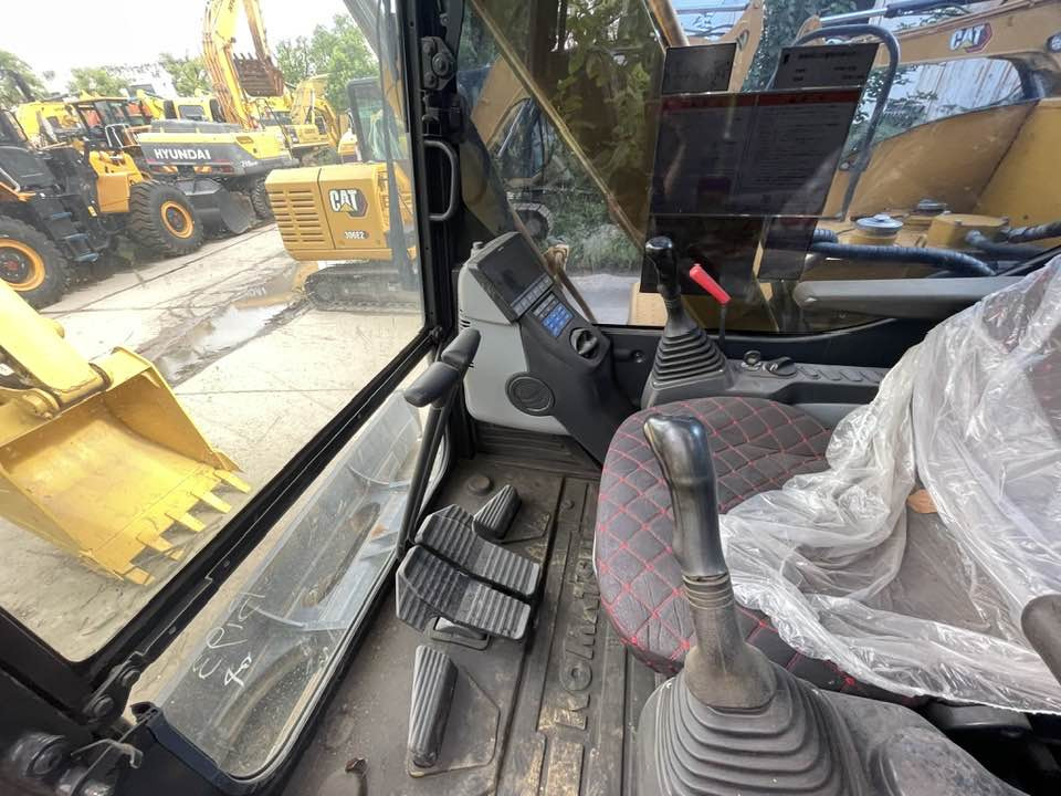 Komatsu PC70-8 - Minigrävmaskin: bild 4 Komatsu PC70-8 - Minigrävmaskin: bild 4