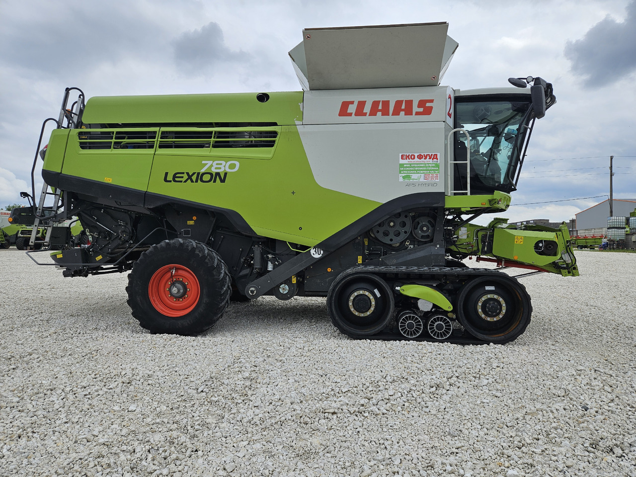 CLAAS LEXION 780 TT, V12.30 - Skördetröska: bild 2 CLAAS LEXION 780 TT, V12.30 - Skördetröska: bild 2