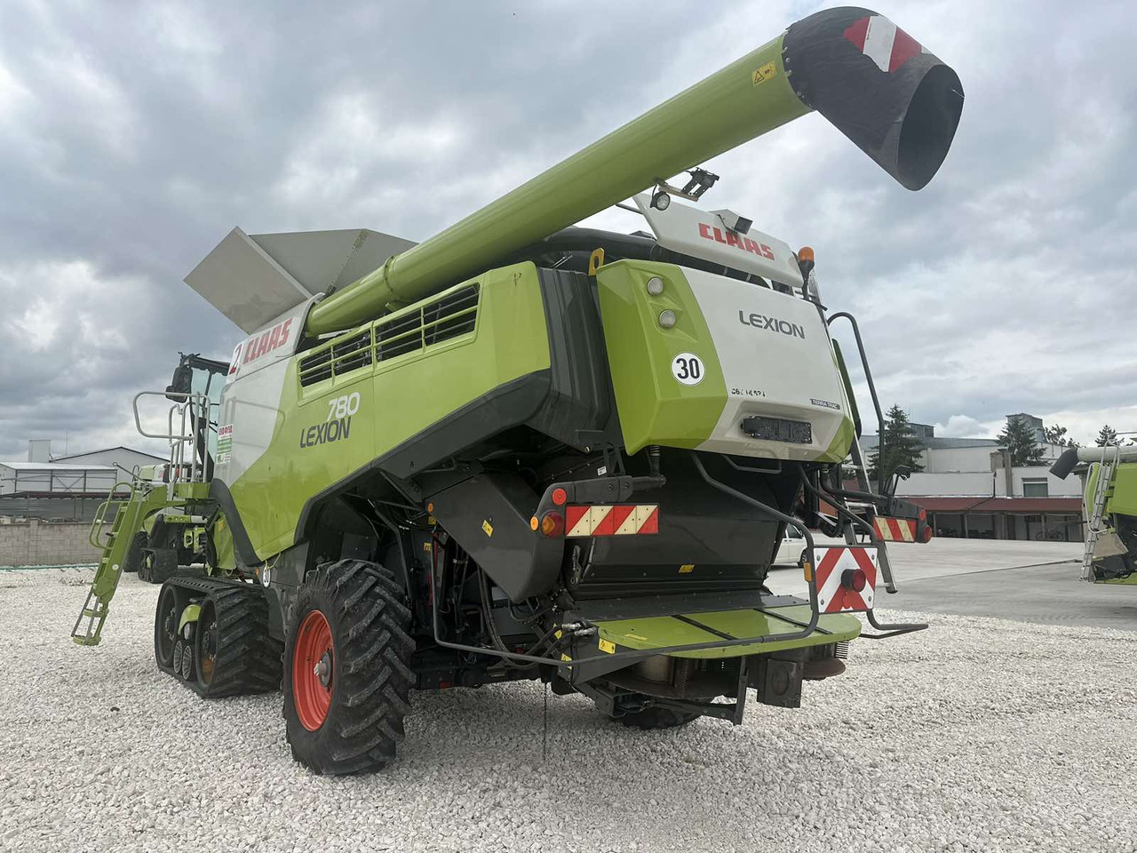 CLAAS LEXION 780 TT, V12.30 - Skördetröska: bild 3 CLAAS LEXION 780 TT, V12.30 - Skördetröska: bild 3