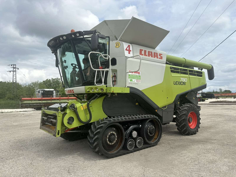Claas Lexion 780 TT / VARIO 12m - Skördetröska: bild 1 Claas Lexion 780 TT / VARIO 12m - Skördetröska: bild 1