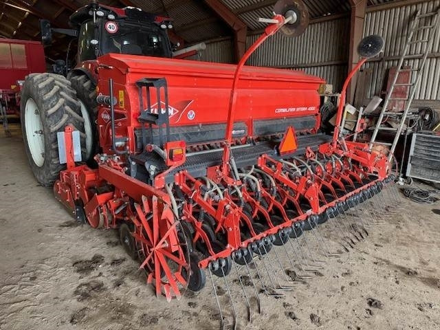 Kuhn SITERA 4000 + TF1500 - Kombisåmaskin: bild 1 Kuhn SITERA 4000 + TF1500 - Kombisåmaskin: bild 1