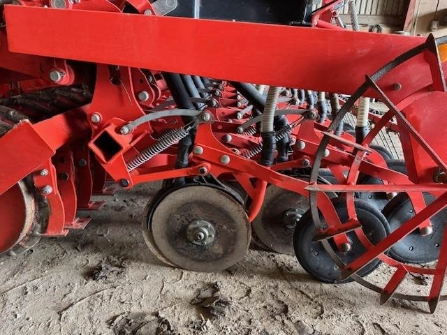 Kuhn SITERA 4000 + TF1500 - Kombisåmaskin: bild 4 Kuhn SITERA 4000 + TF1500 - Kombisåmaskin: bild 4