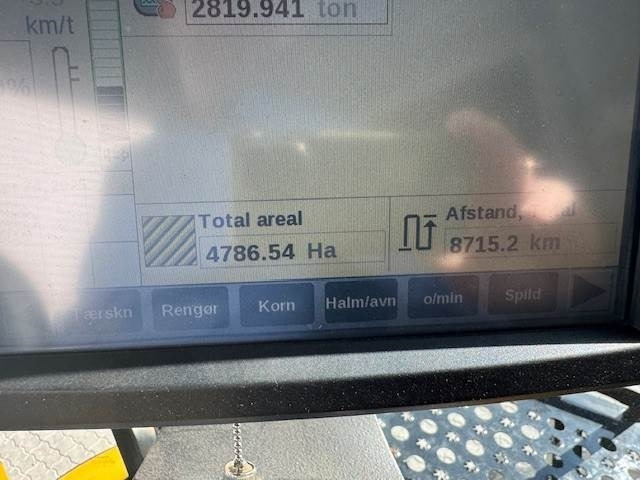 Skördetröska New Holland CR9.90 TIER4: bild 8